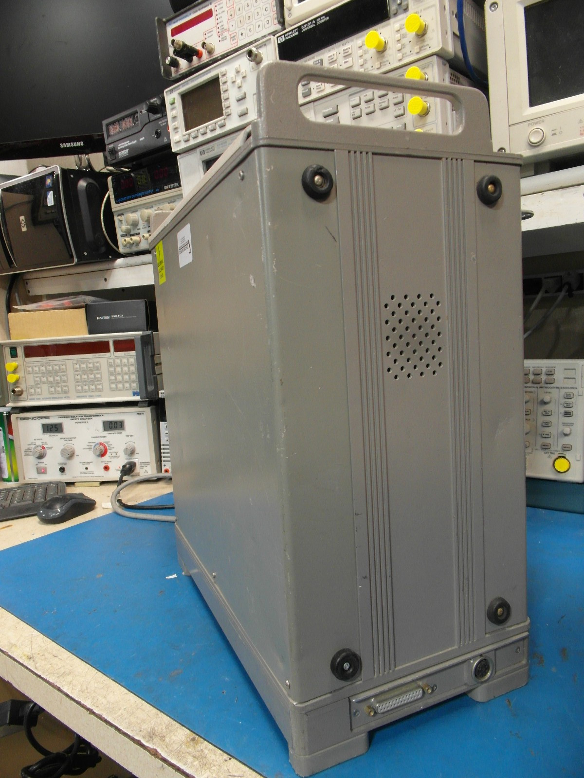 Motorola/General Dynamics R2670A Communications Service Monitor CALIBRATD LOADED