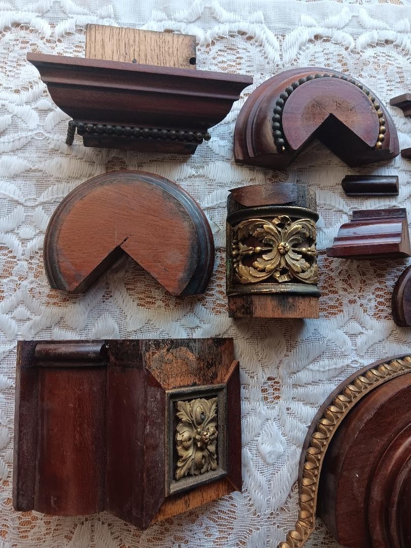 Antique Architectural Salvage Wood Brass Decorative Ornate Elements Trim
