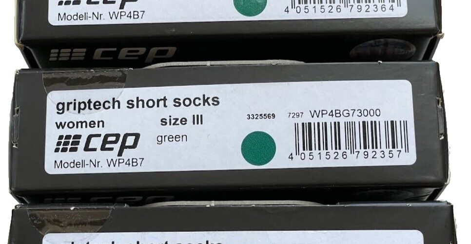 CEP Women's Griptech Short Compression Socks Size 3 / III Green Gray Grip Tech