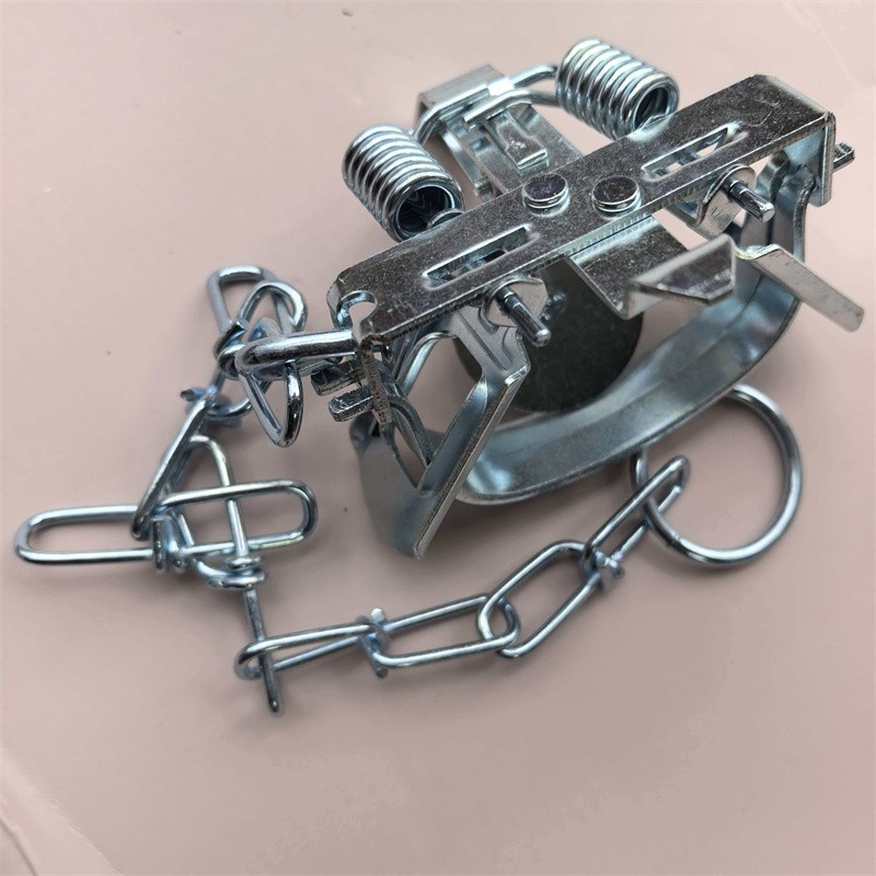 4⅜ Inches Jaw Spread Coil Spring Trap Raccoon Muskrat Nutria Mouse Survival Trap