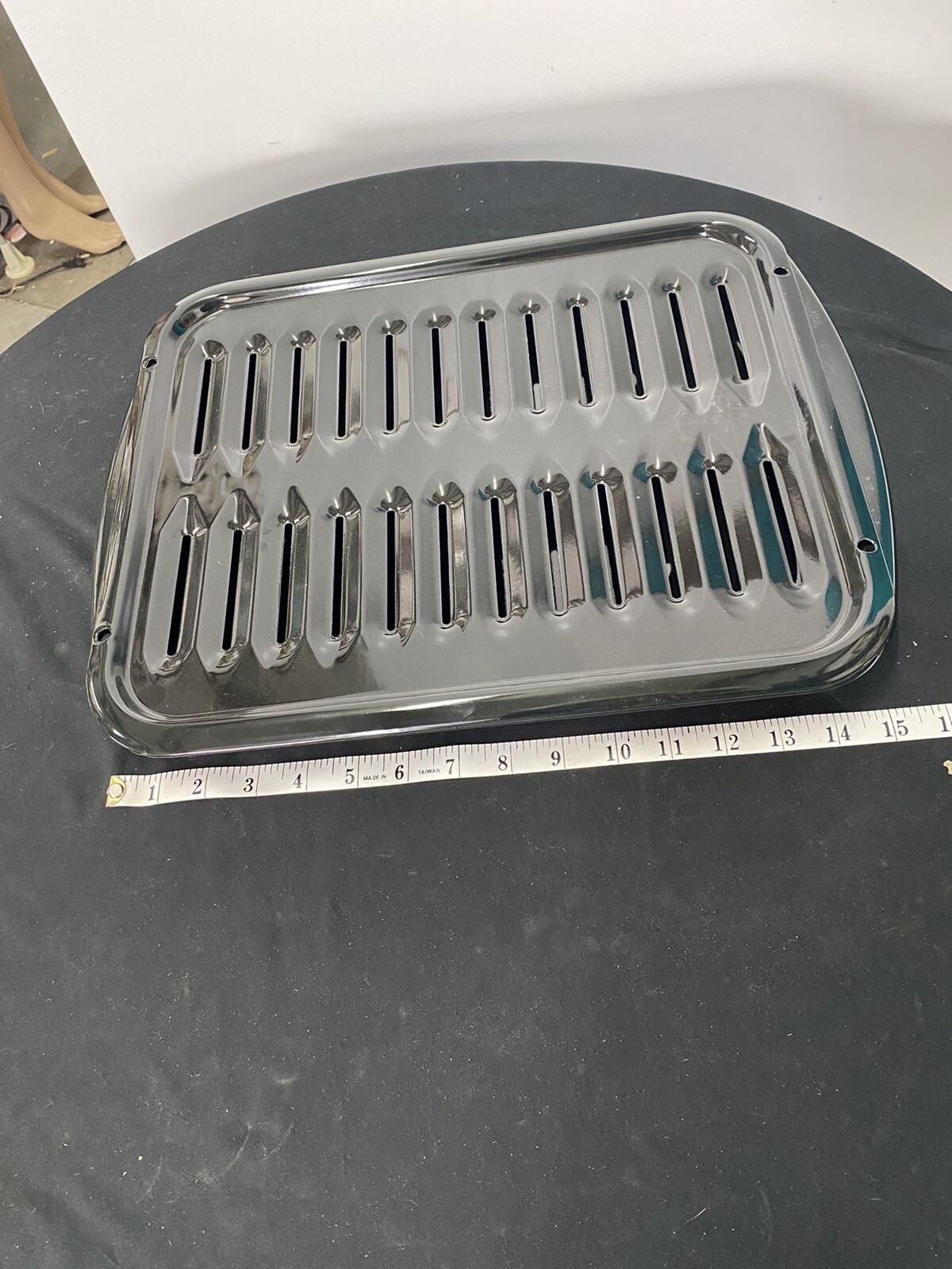 2-Piece Porcelain Broiler Pan in Black BRAND NEW. See pictures For Measurements