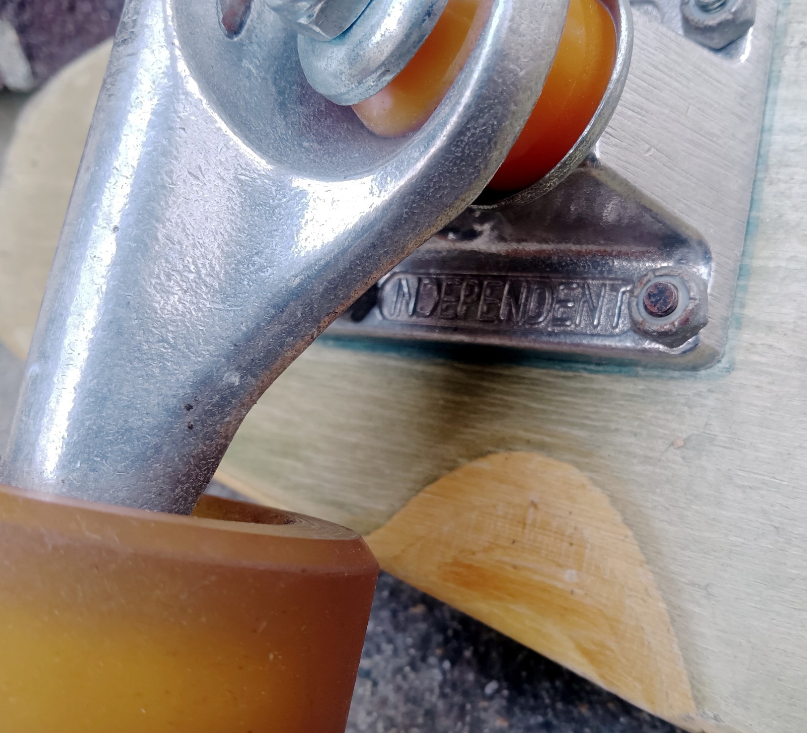 46" unbranded LONGBOARD skateboard w/ Independent trucks, Kryptonic 60mm wheels