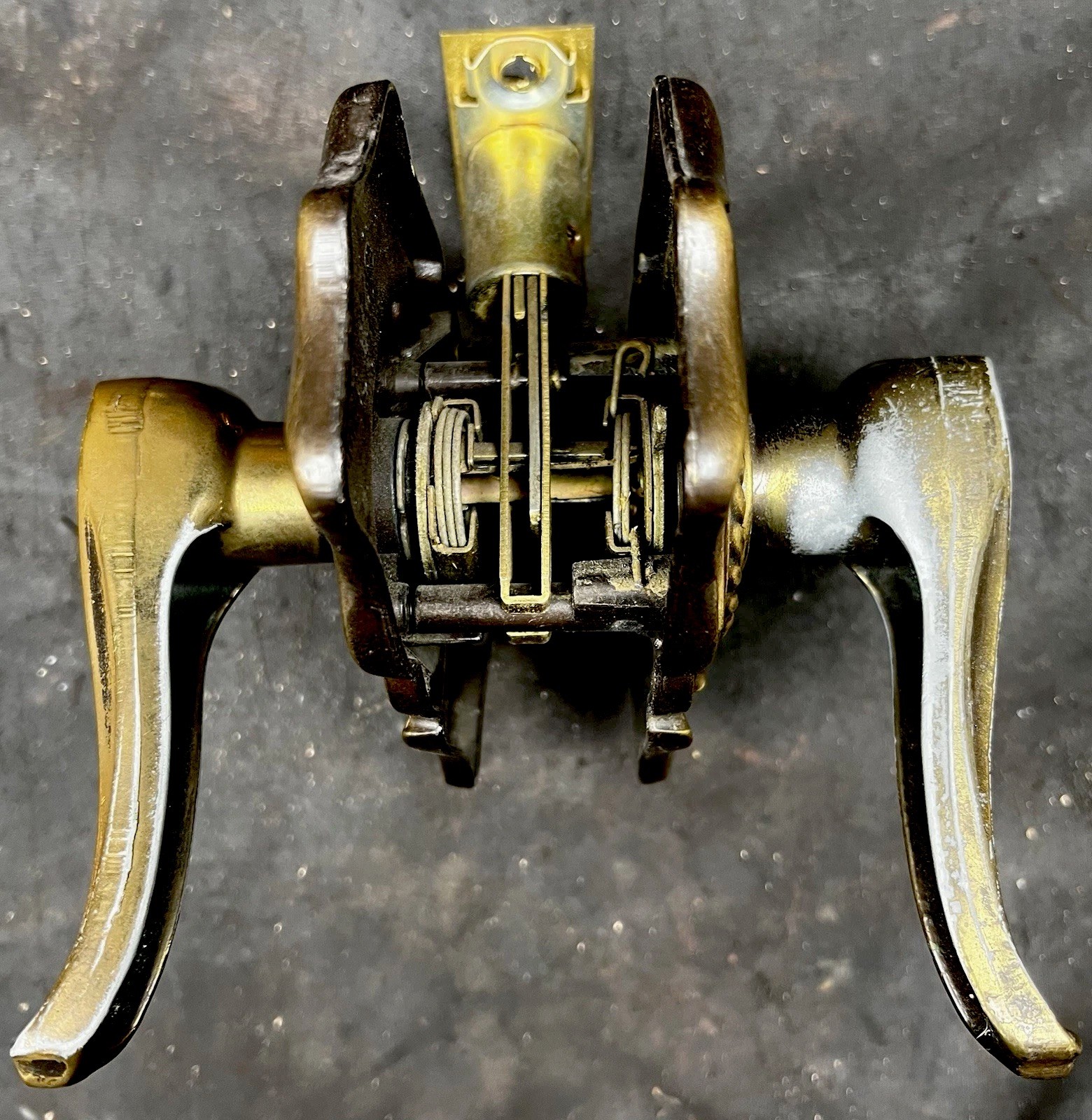 Amerock Mint Condition Doorknob Passage Set. 1 Of 15 Sets