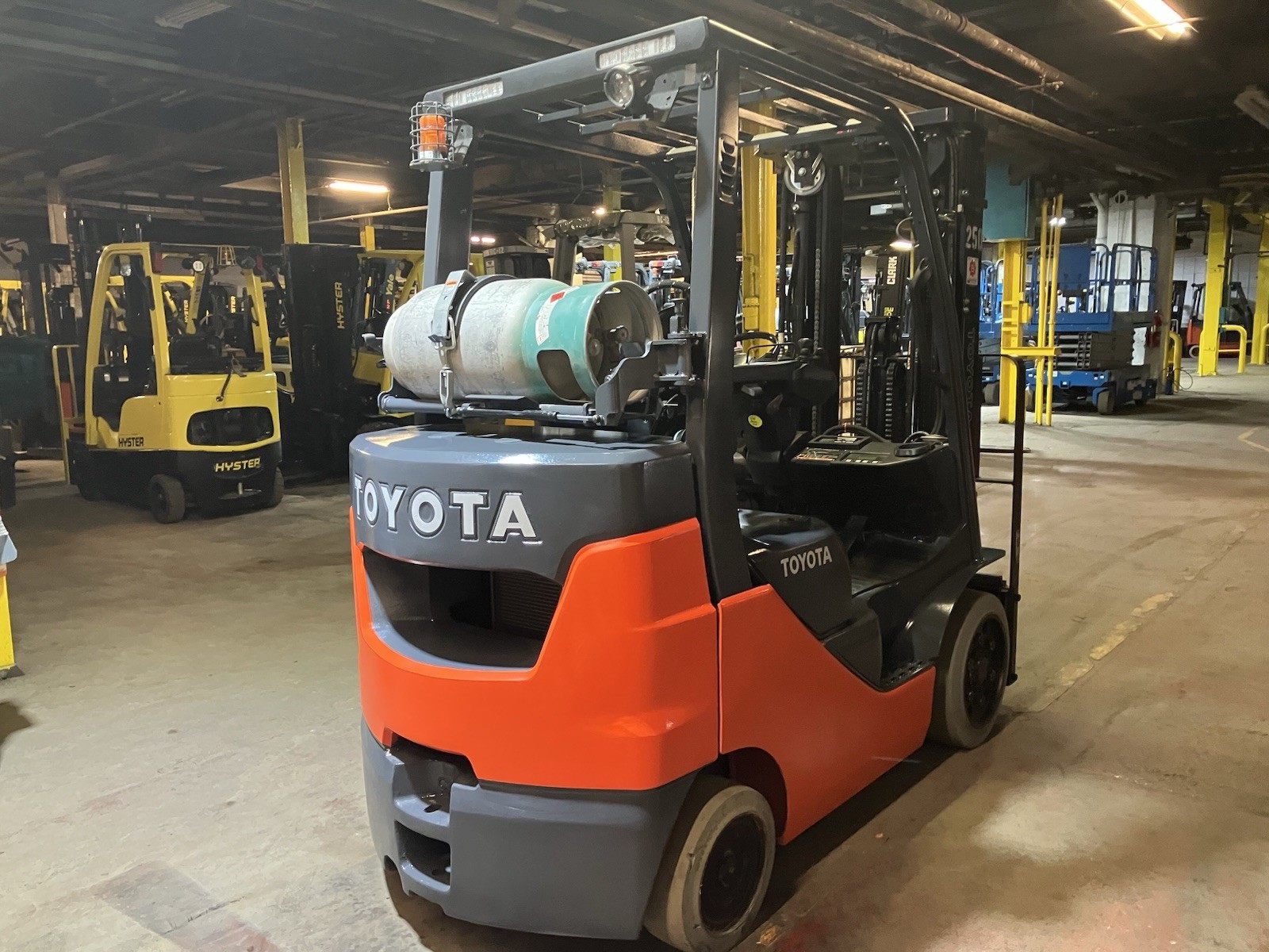 2021 Toyota 5000 LB Forklift With SS and Triple Mast