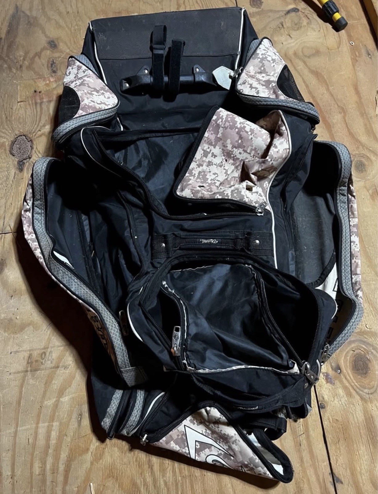 Diamond “Gearbox” Rolling Bat Bag