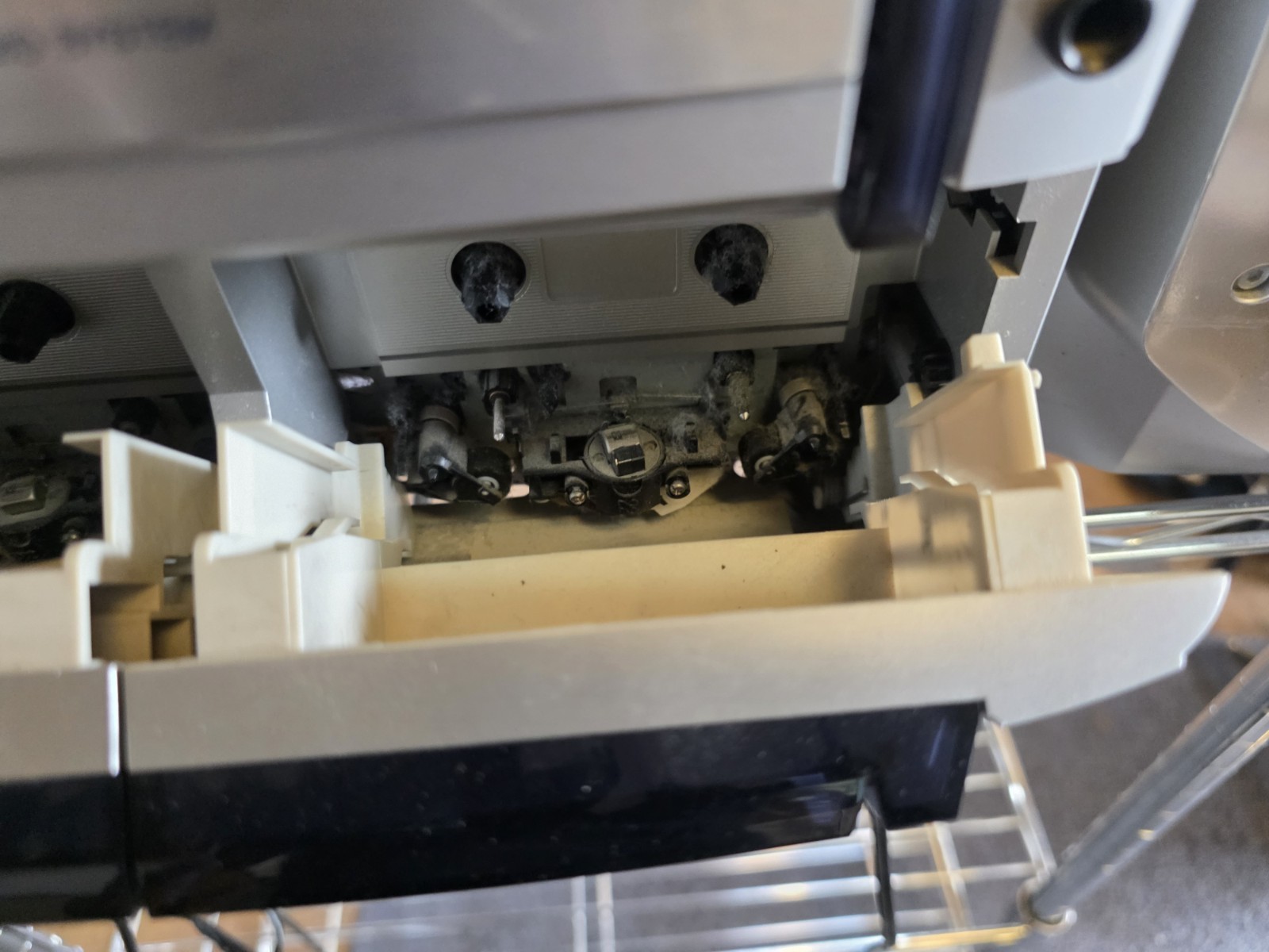 AIWA CX-NSZ705HT Compact Stereo System w/ Dual Powered Subwoofers – AM/FM Works