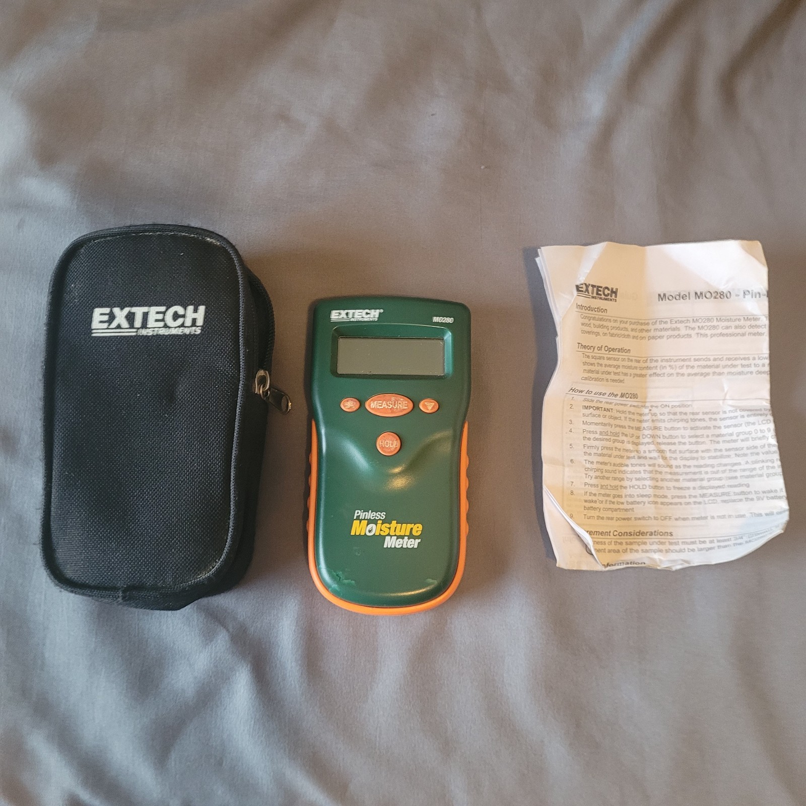 Extech MO280 Pinless Moisture Meter Tested Working w/ Pouch Detection Tool
