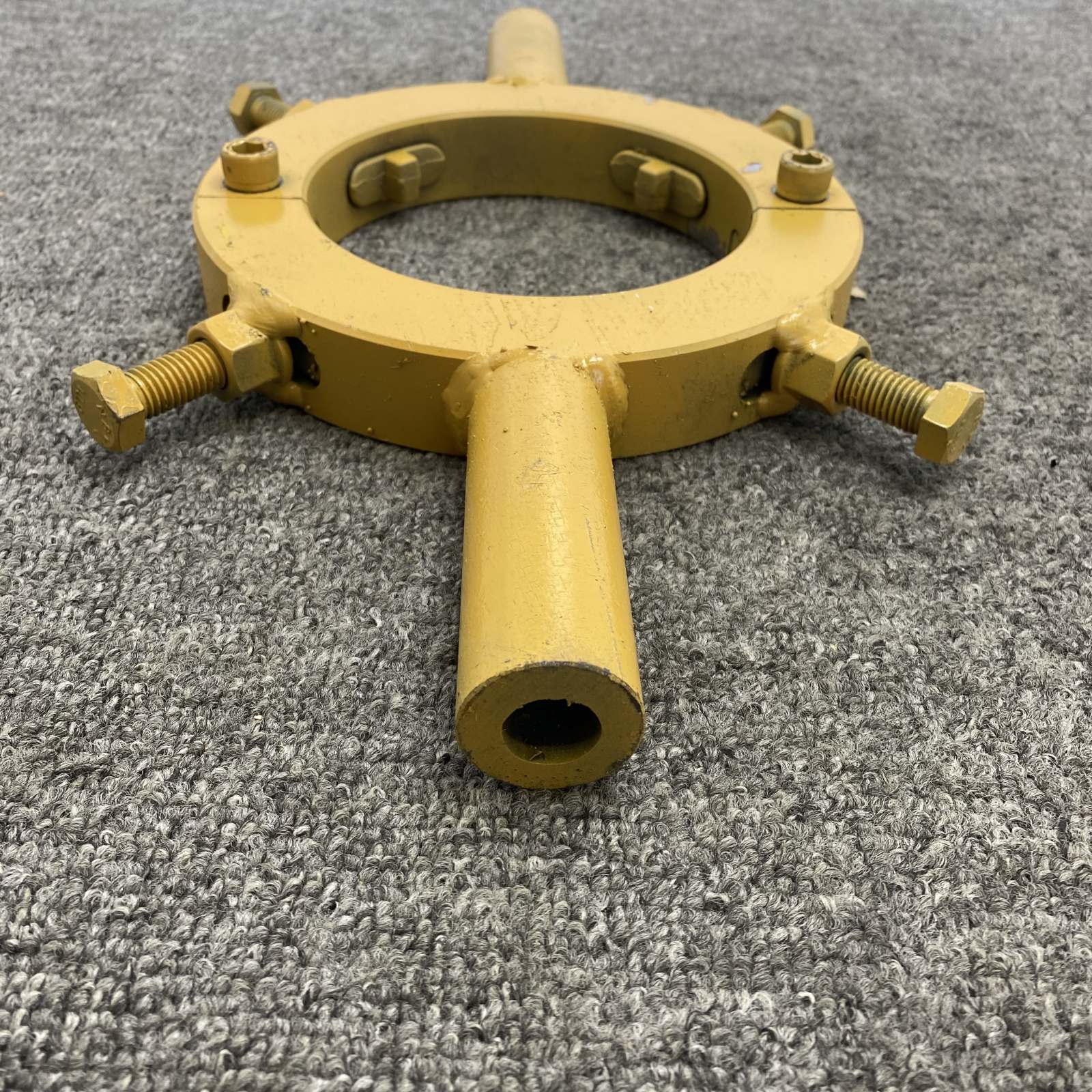 Change Cylinder Head Wrench for All Brand Excavators ID 105mm-145mm 4 bolts