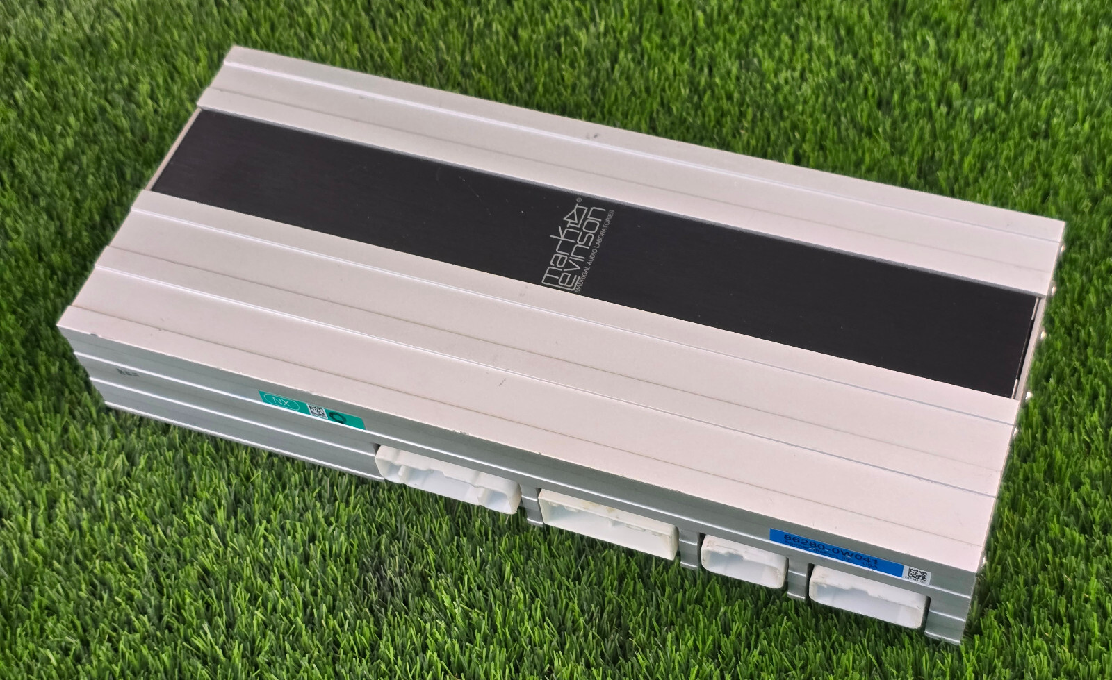 Lexus LS430 2001-2003 86280-0w041 Mark Levinson Amplifier 86280-0w040 Oem used