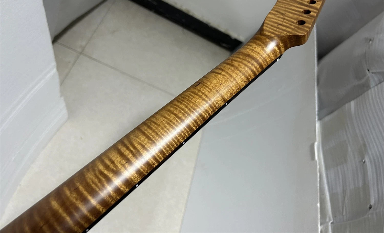 AAAA 22 Frets Rosewood Fretboard Roasted Flame Maple Electric guitar Neck parts