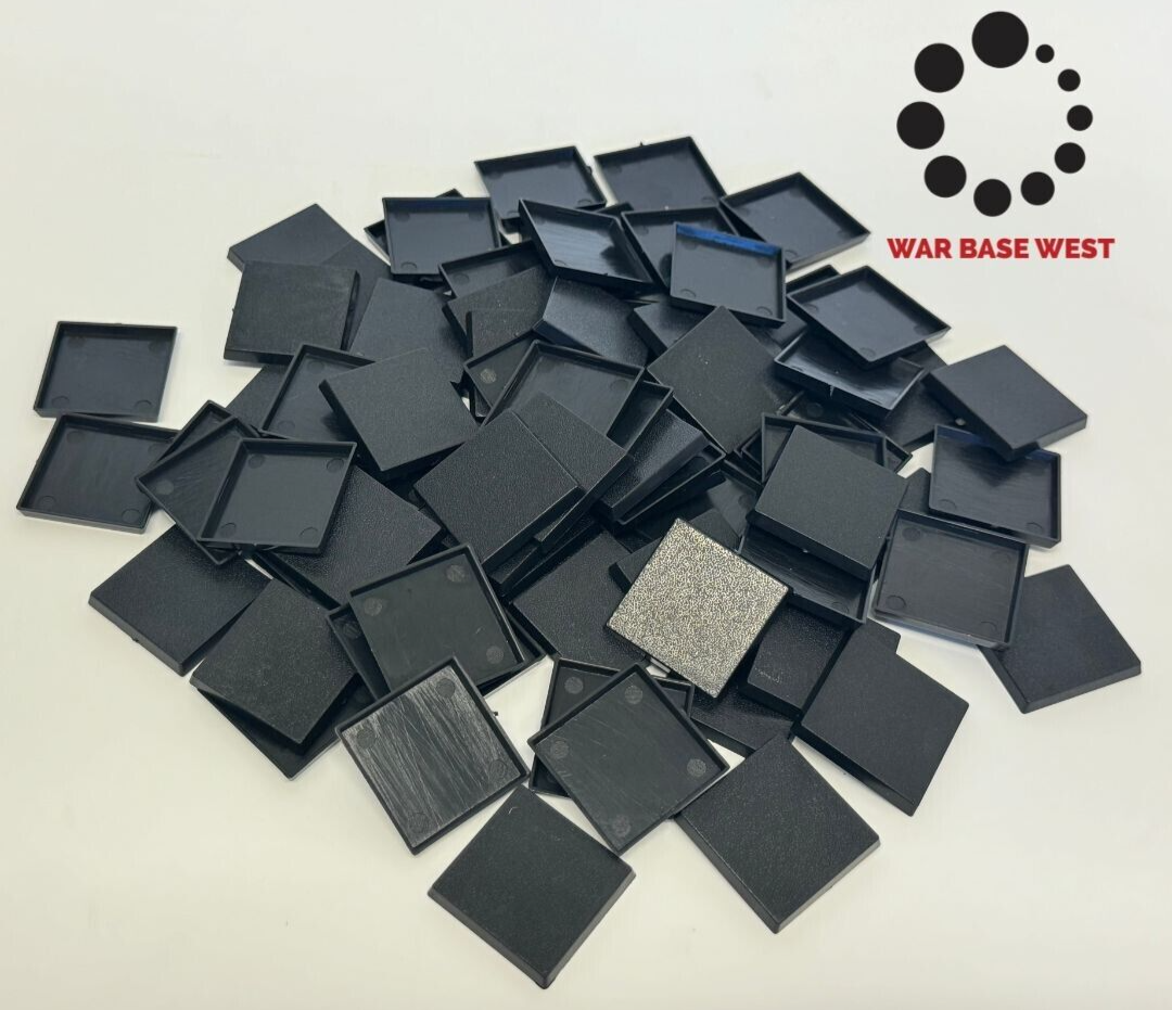 Lot Of 100 30mm Square Bases Used For Warhammer Fantasy The Old World Wargaming