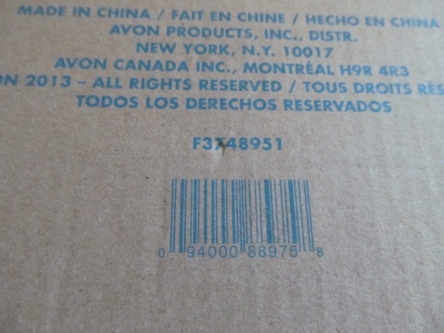 Avon Battery Organizer and Tester with Screwdriver Set