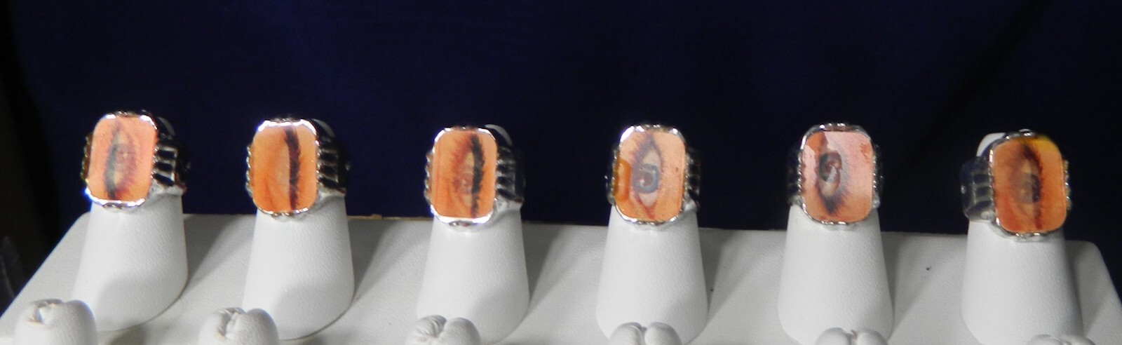 1960s Vari-Vue Blinking Eye Flicker Ring (1 Ring) (Lot B)