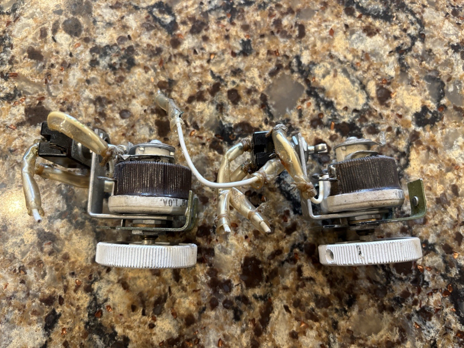 Piper Cherokee Nav Lights Dimmer Switches