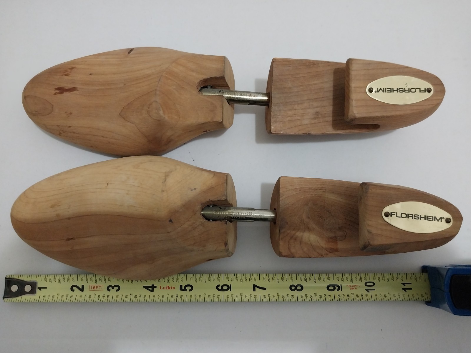 Cedar Wood Shoe Trees Shoe Keepers 1 X Florsheim 2 X Unbranded Medium Lot Of 3pr