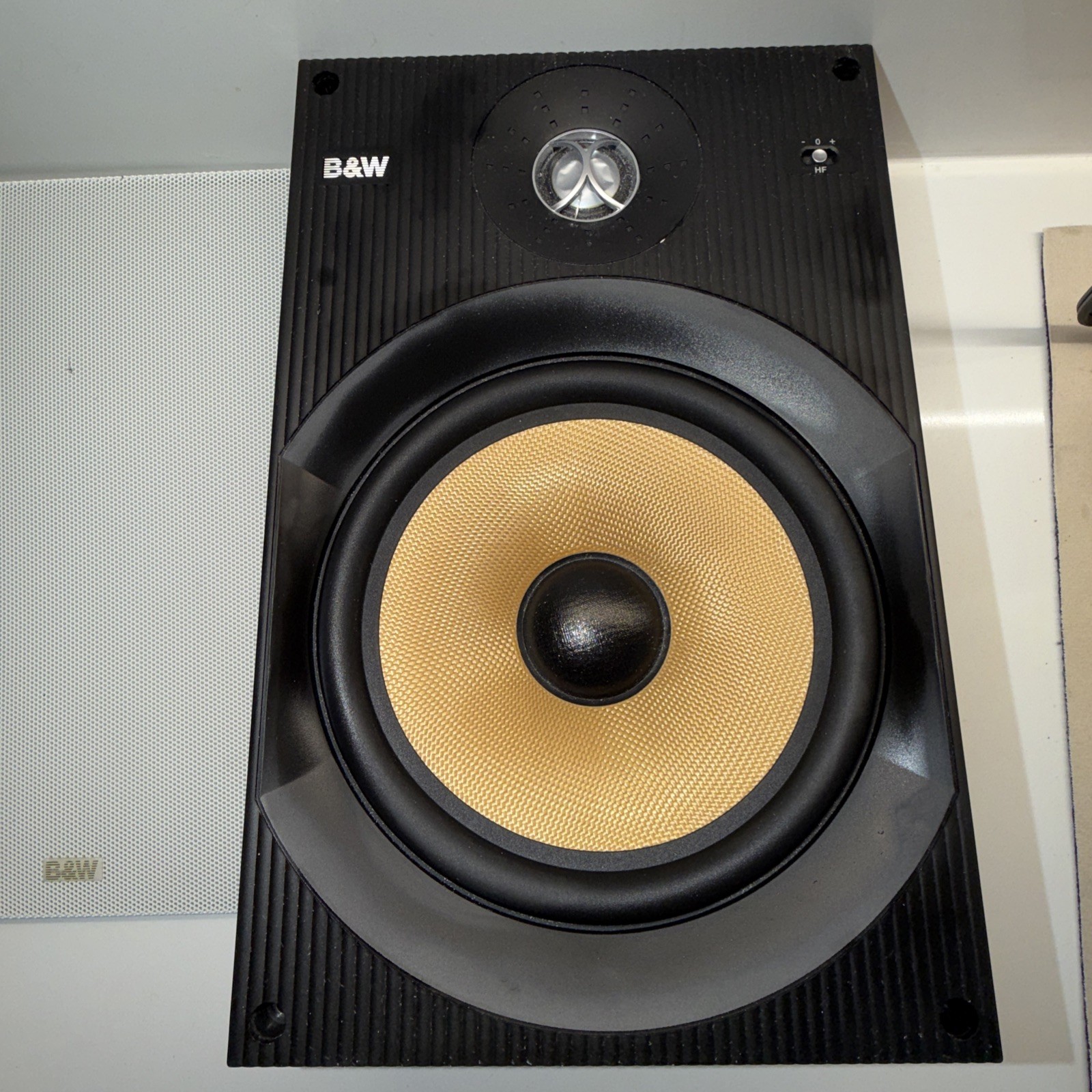 USED B&W CWM800 in wall Speakers