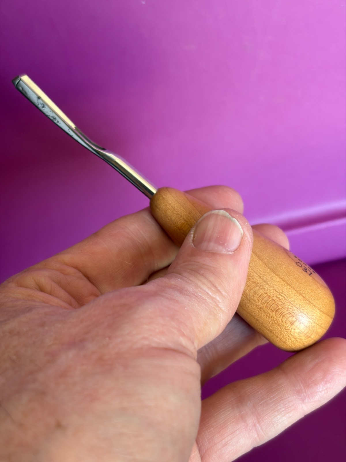 RARE Diobsud Forge 3/16" Wide No. 43 Short Bent 5mm V-Tool In VGC!