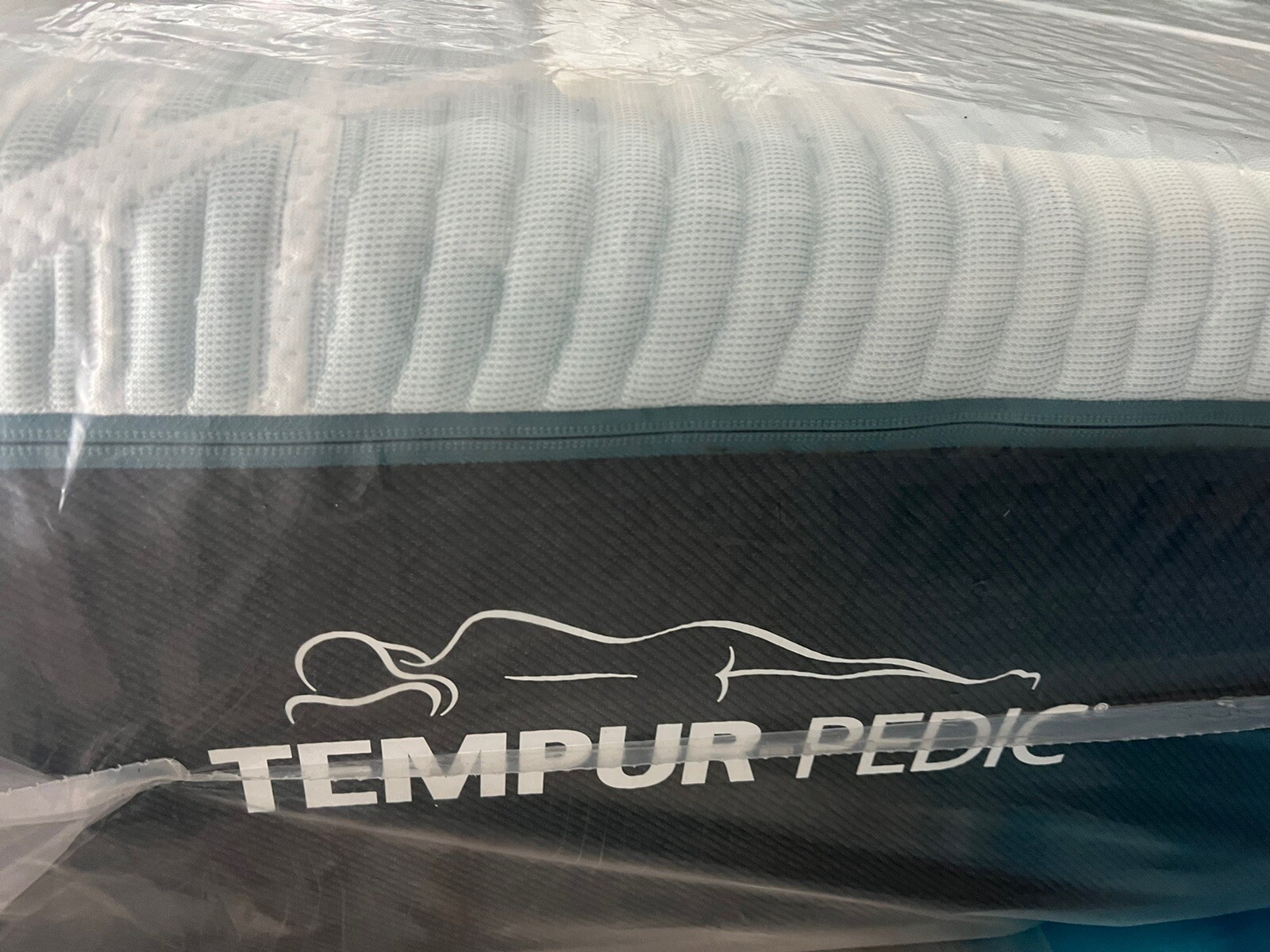 TempurPedic PRO ADAPT FIRM 2.0 QUEEN MATTRESS 2025 NEW CLEARANCE FAST SHIPPING