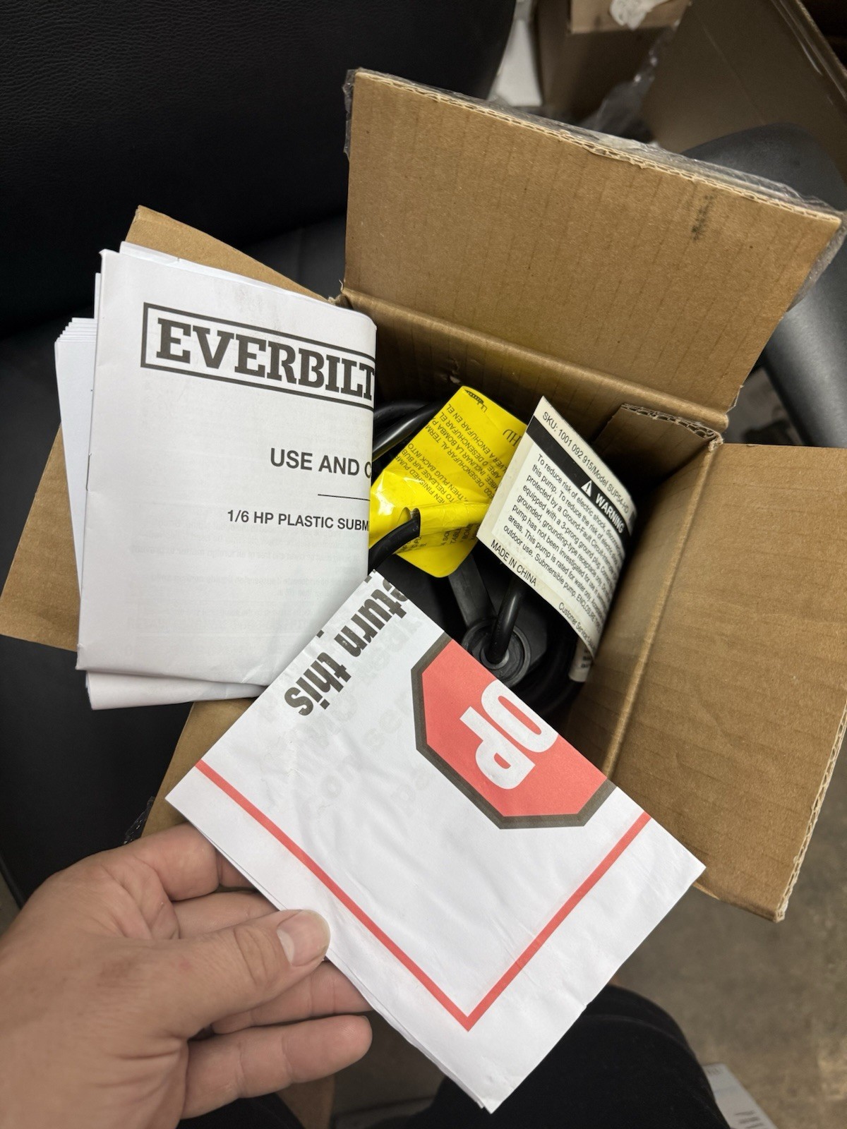 Everbilt 1/6 HP Plastic Submersible Utility Pump NEW OPEN BOX