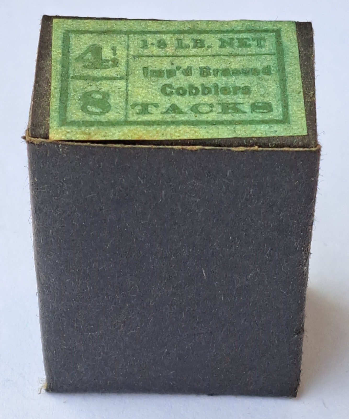 Antique Unbranded Improved Brassed Cobblers Tacks Nails ~ Size 4 1/2 / 8