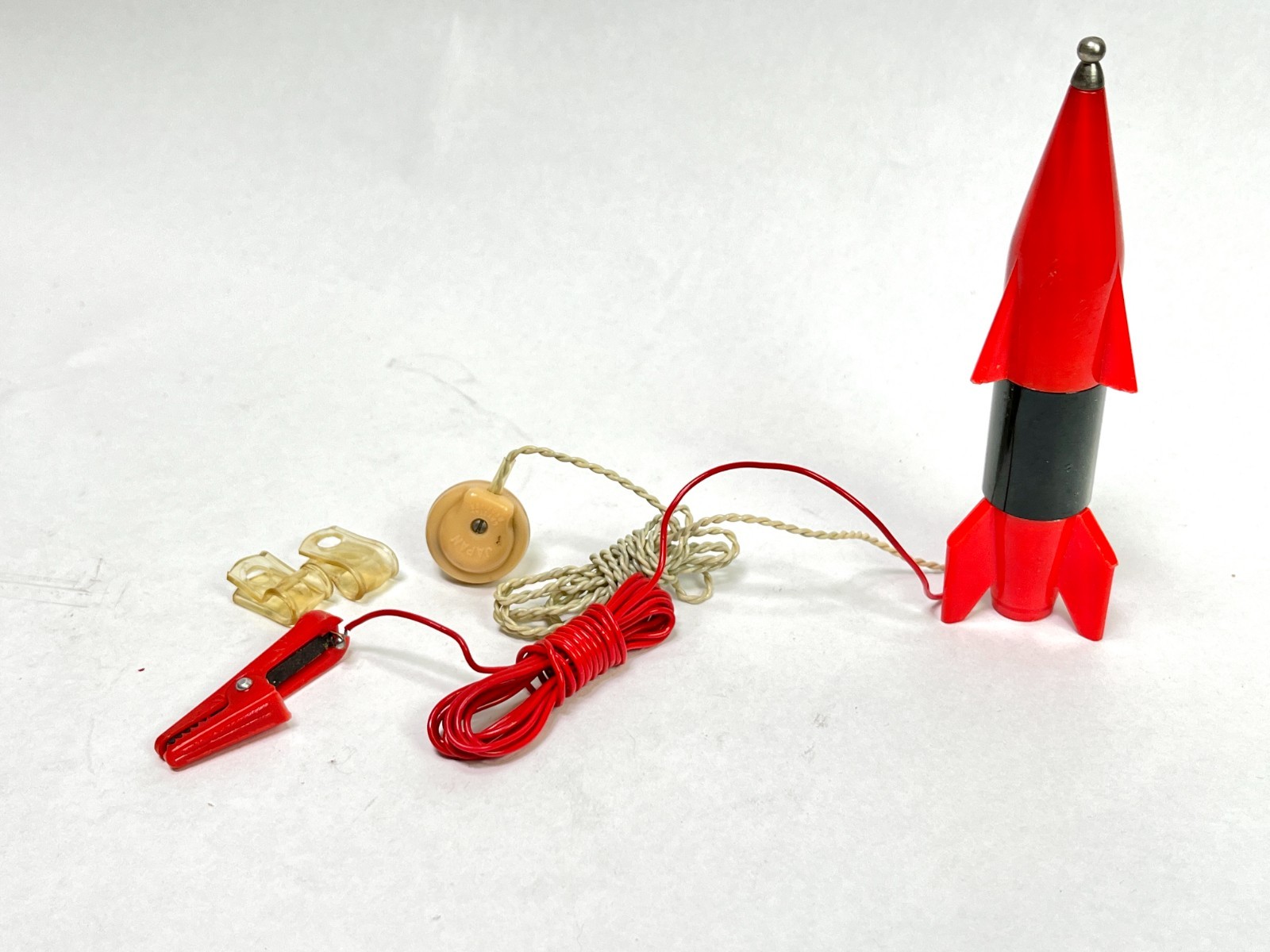 Vintage 1950s Rocket A-1 Tiny Germanium Crystal Radio w/ Box Space Age Toy