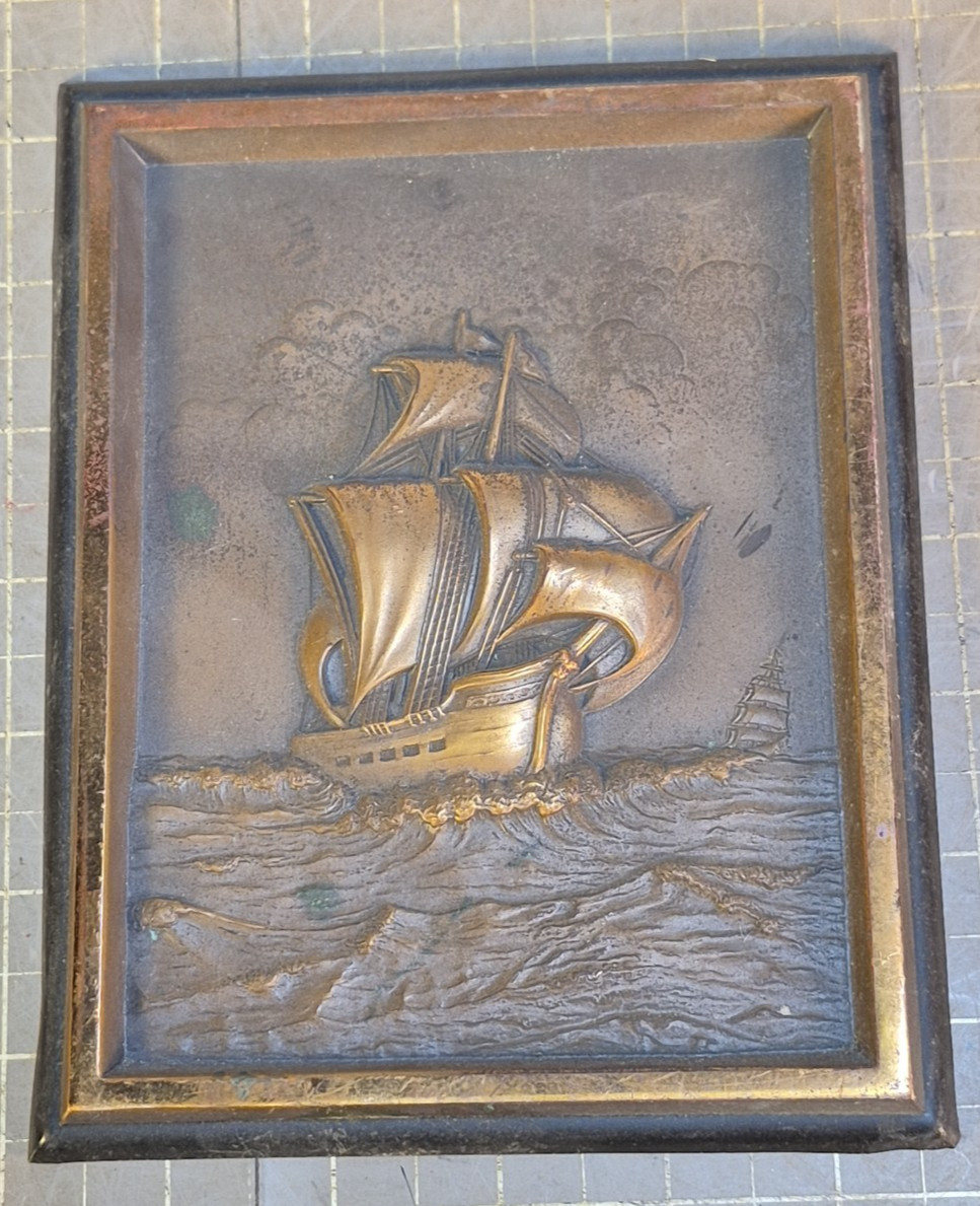 Antique Crowe Name Plate Mfg Ship Raised Metal Picture Chicago 5 1/2" x 7"     d