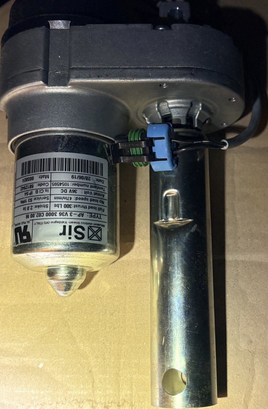 Tennant 1054595 Actuator 36vdc. 7100 & Nobles EZ Rider. Open box/New,oem.