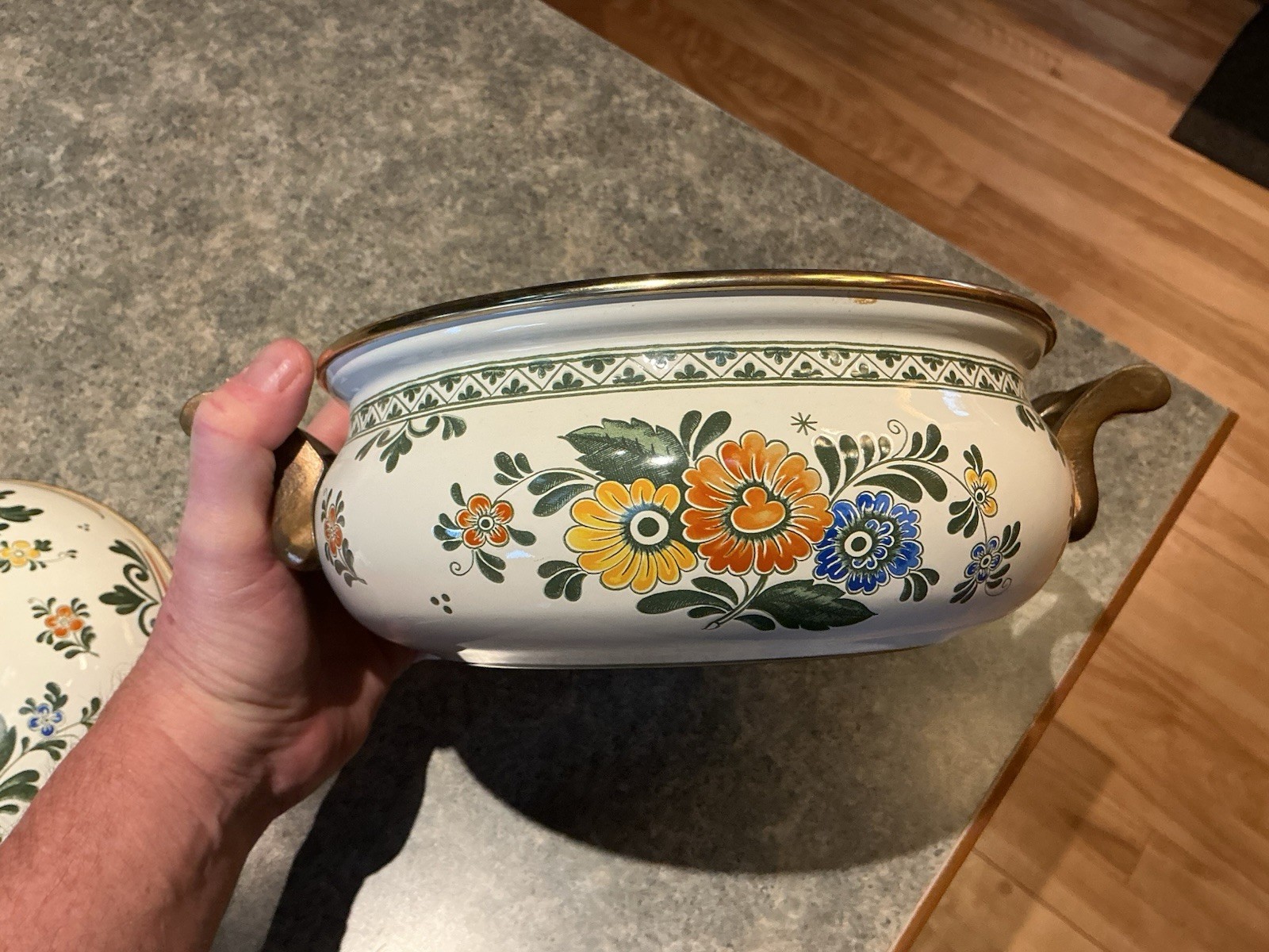 Vintage ASTA Floral Enamel Cookware 8.5” Dutch Oven Pot With Lid Brass Handles