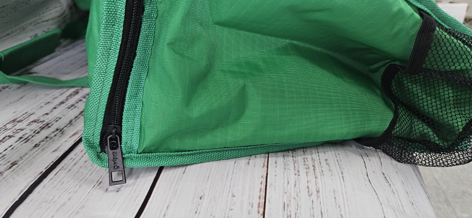 Brand New SHIPT XL Insulated Food Grocery Delivery Bag Green 21x8x13