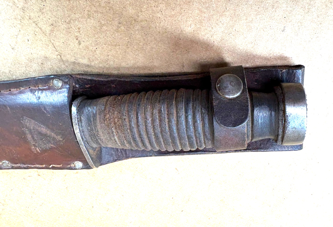 Vintage WWll Case XX 337-6" Q Quartermaster Combat Fighting Knife w Sheath LOOK