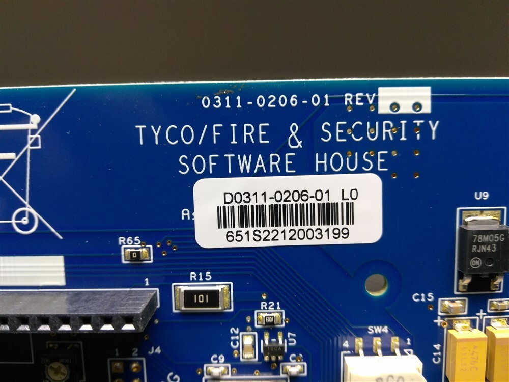 Software House RM-4E Door Control Module in RM-DCM-2 Enclosure