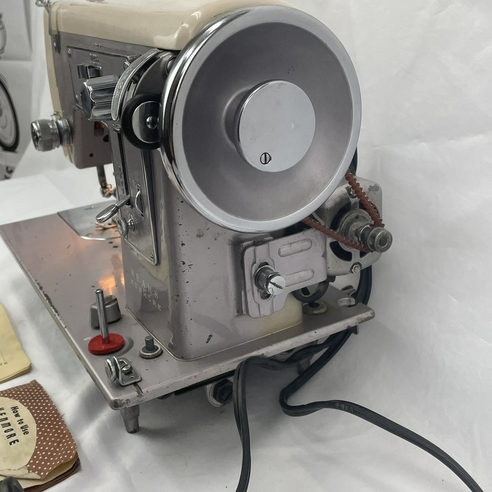 SERVICED - KENMORE 158 HEAVY DUTY 1 Amp Steel Zigzag Sewing Machine JAPAN