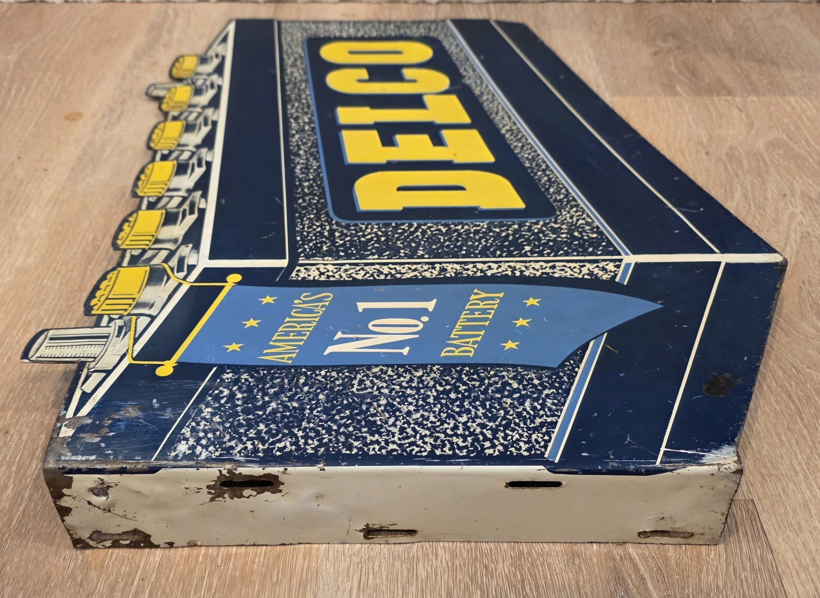 Rare vintage DELCO ** America's No. 1 BATTERY ** FLANGE SIGN - 6 volt gas oil