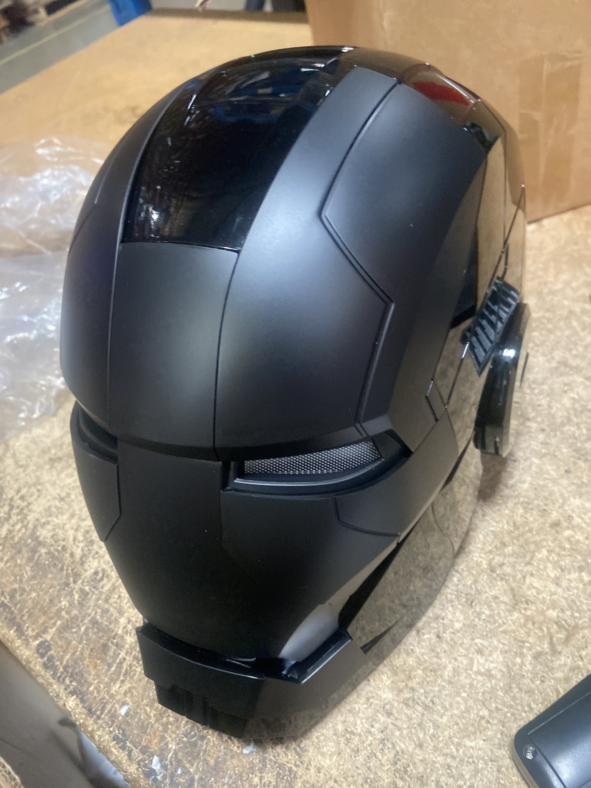 2025 Autoking Iron Man Black MK5 Helmet Electronic Wearable Voice-control Mask