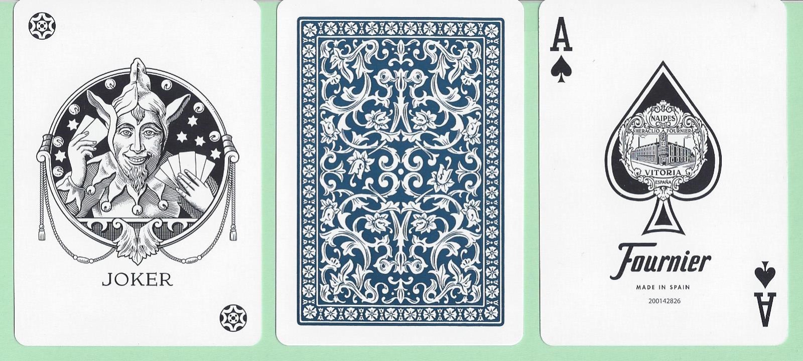 Fournier 505 playing cards (2 decks)