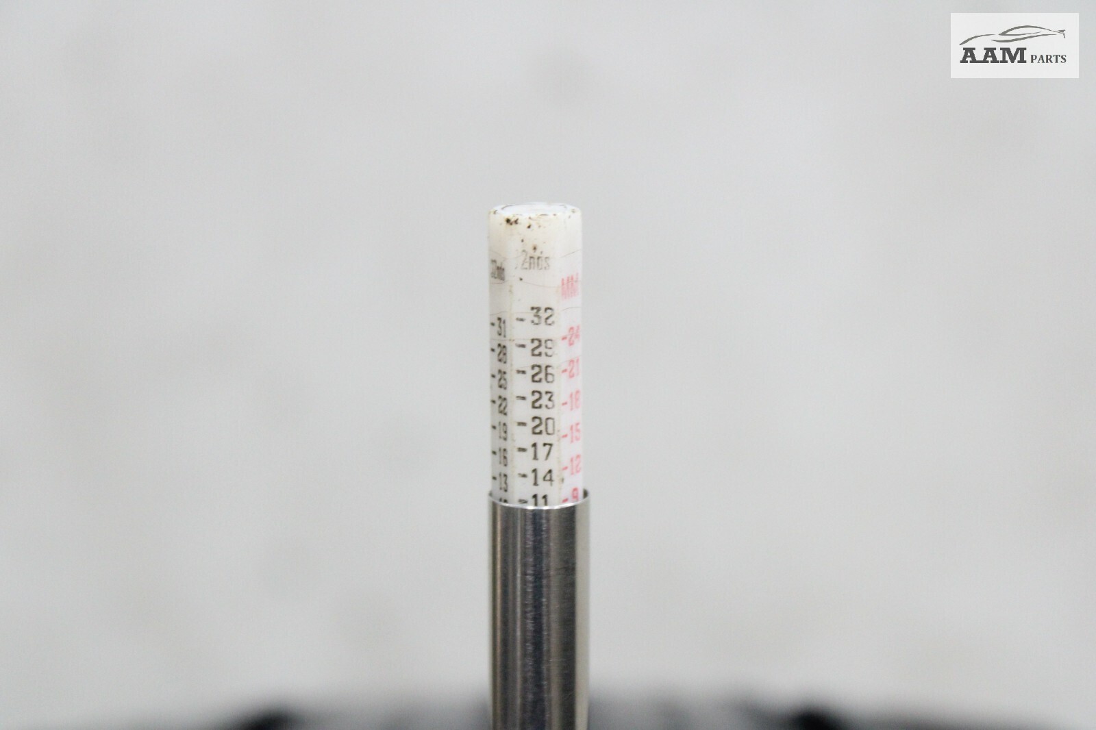 2018-2024 FREIGHTLINER CASCADIA WHEEL TIRE 275/80 R22.5 MICHELIN OEM