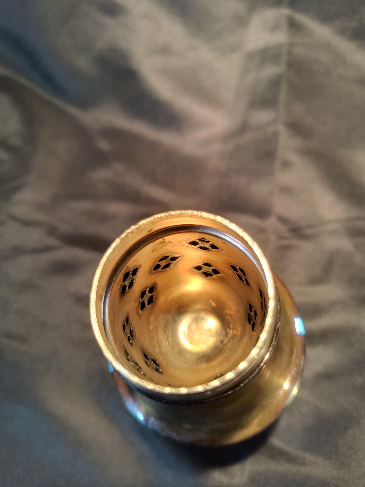 Vintage Sugar Shaker 7 1/8 inches "Silverplated England 16" Elegant Dining