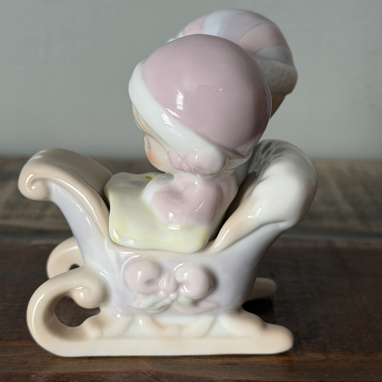1995 Precious Moments Salt & Pepper Shaker Kids In Sleigh 869783 No Original Box