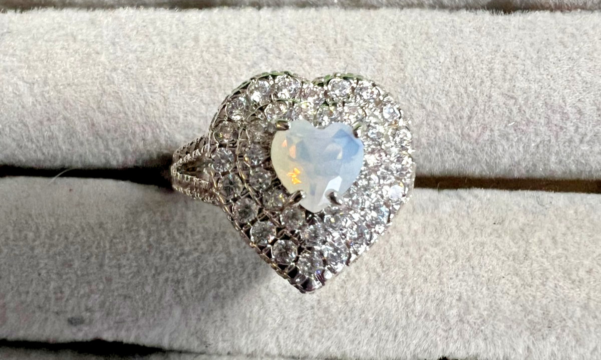 Ring Bomb Party Size 6 Rings Pick Style