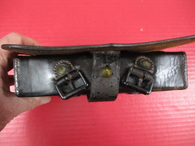 Civil War Union 1855 Rifleman's Leather Cartridge Box w/Tin Inserts - Original 3