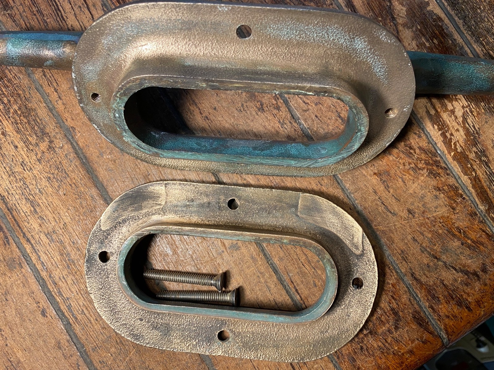 VINTAGE CAST BRONZE COMBINATION CLEAT/HAWSE HOLE 12" LONG (2 avail)