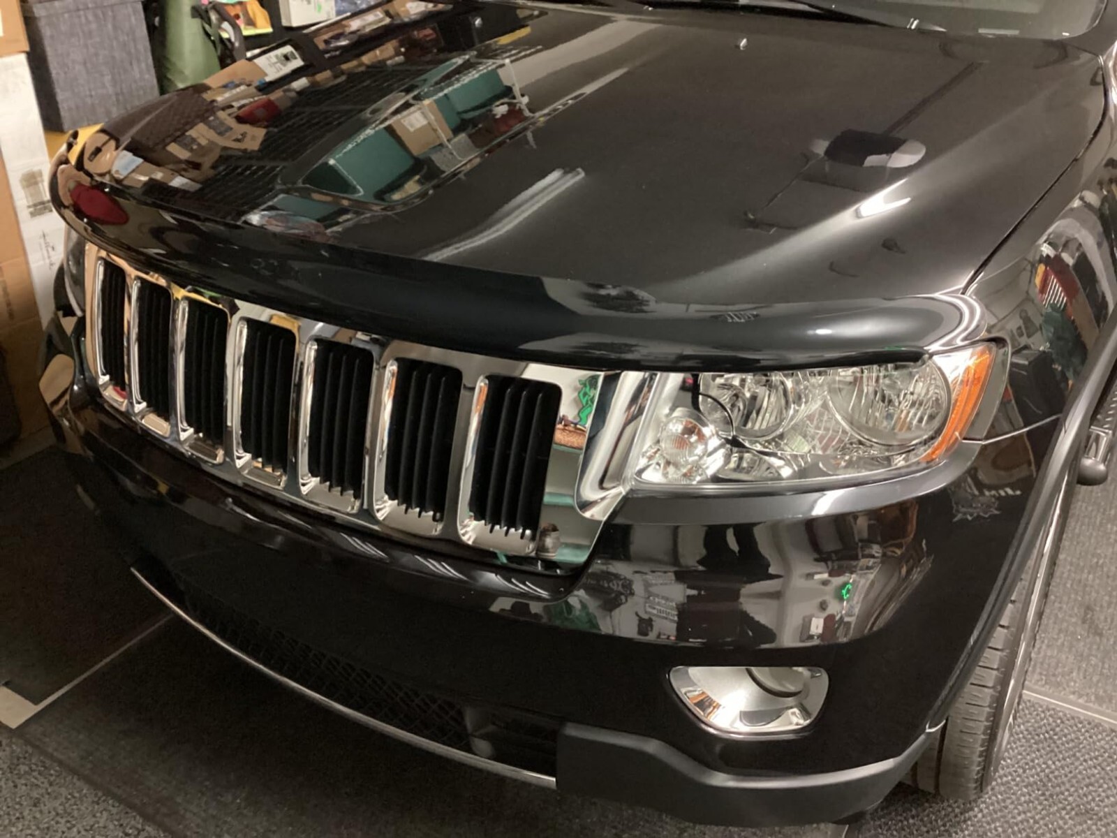 BugFlector Hood Protector Bug Shield Deflector for 2011-2022 Jeep Grand Cherokee