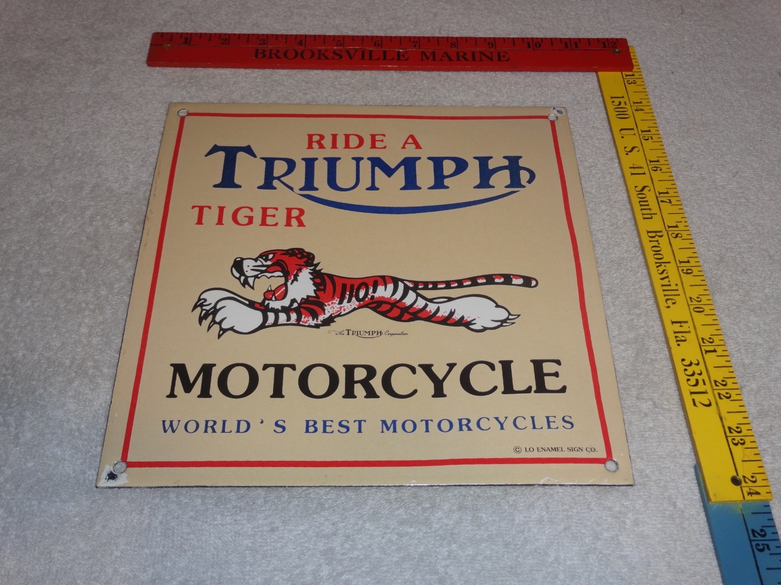 VINTAGE TRIUMPH T110 MOTORCYCLE DEALER TIGER 10" PORCELAIN METAL GASOLINE ⛽ SIGN