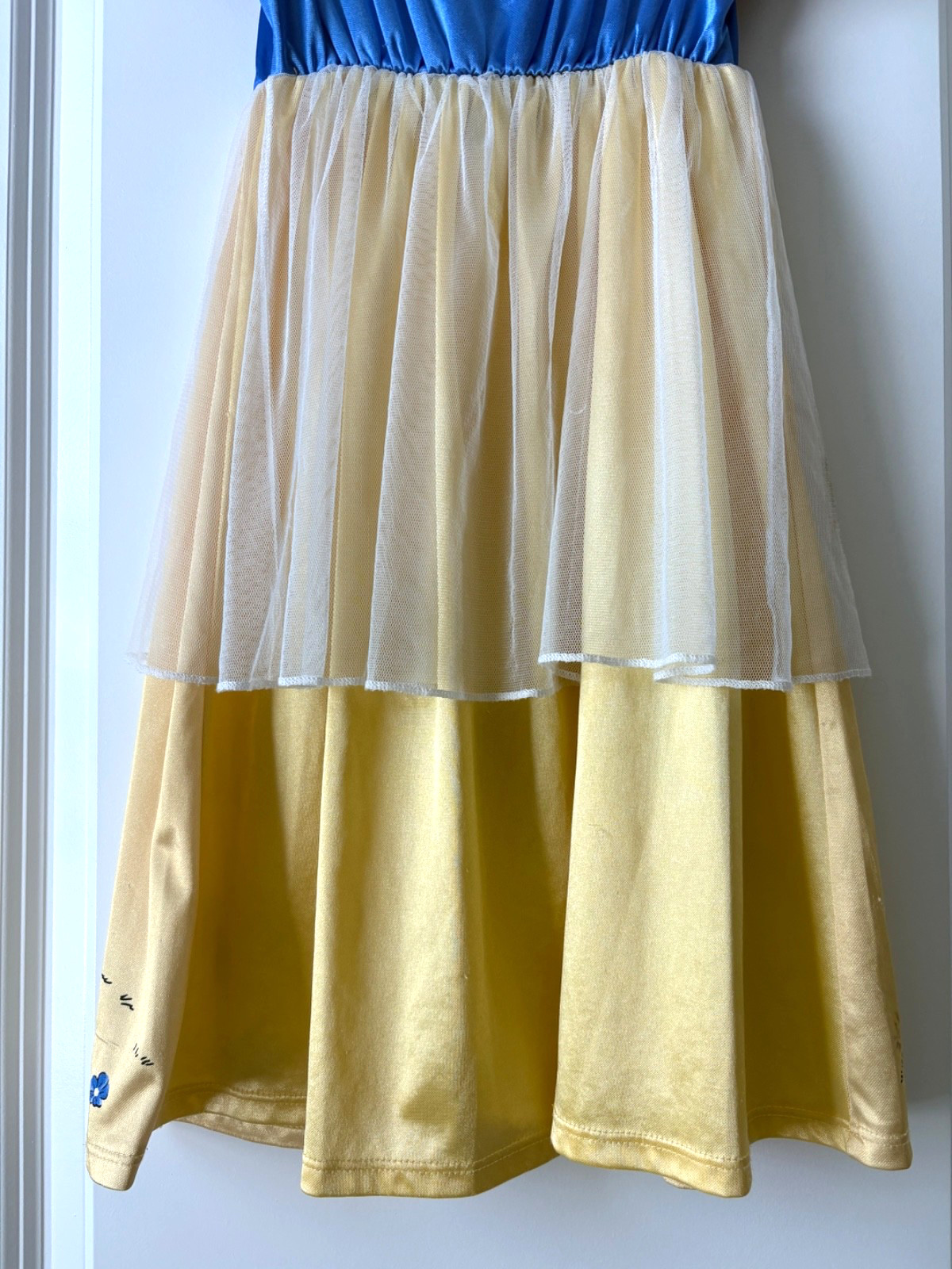 Disney Princess Snow White Dress-Up Costume Dress Girl Size 4T Colorful