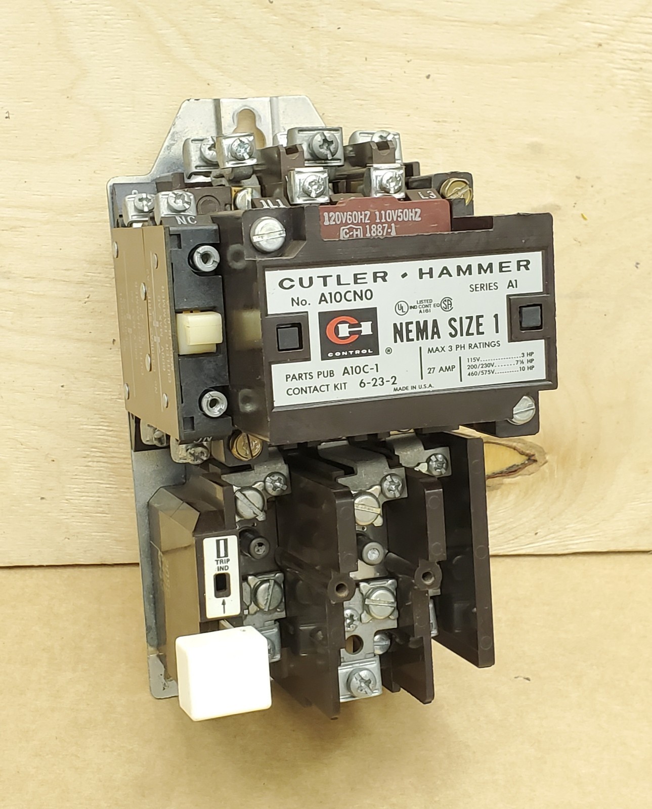 Cutler Hammer A10CN0 Size 1 Motor Starter w/ 120VAC Coil & Overload - NEW