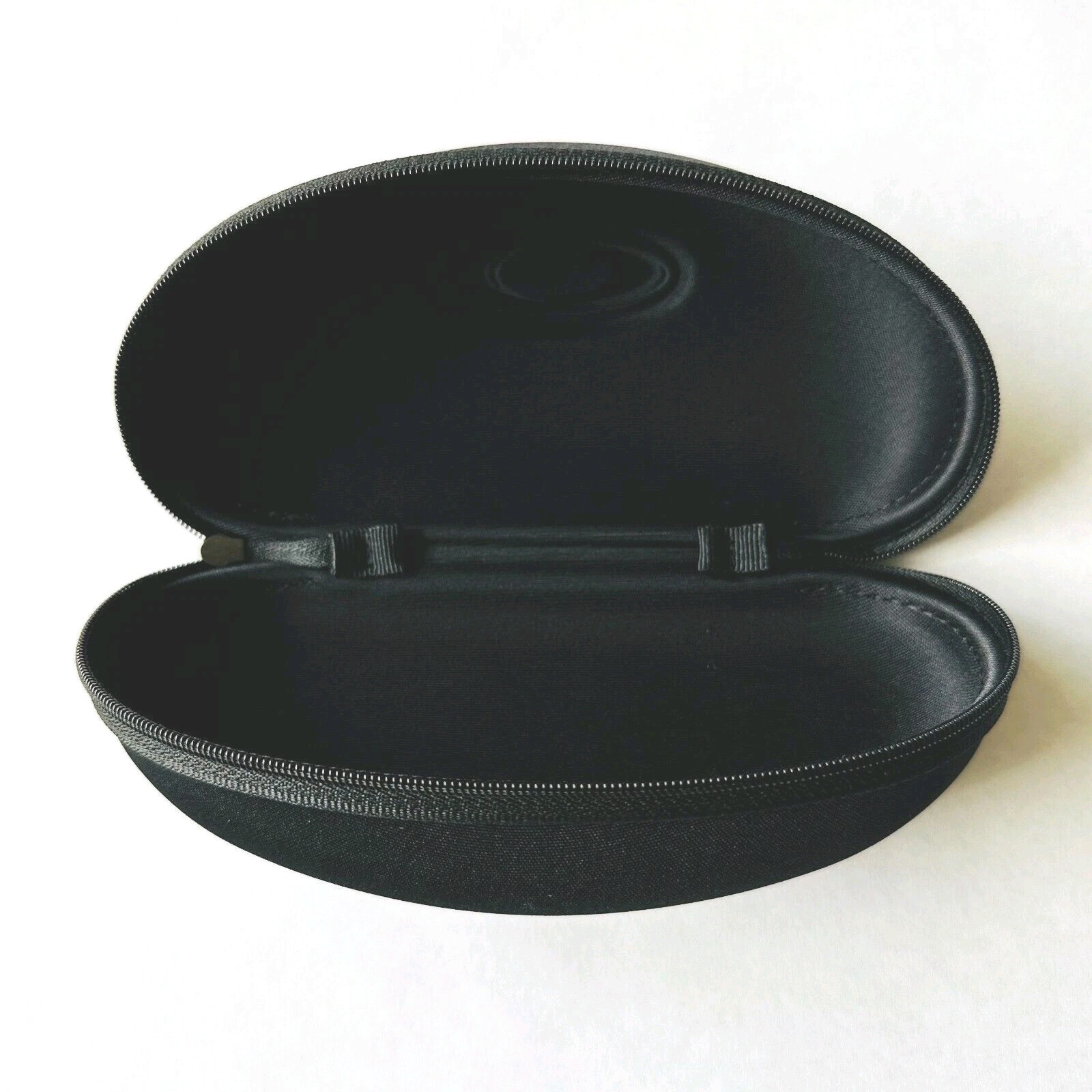 Oakley Nylon Clam Shell Glasses Case