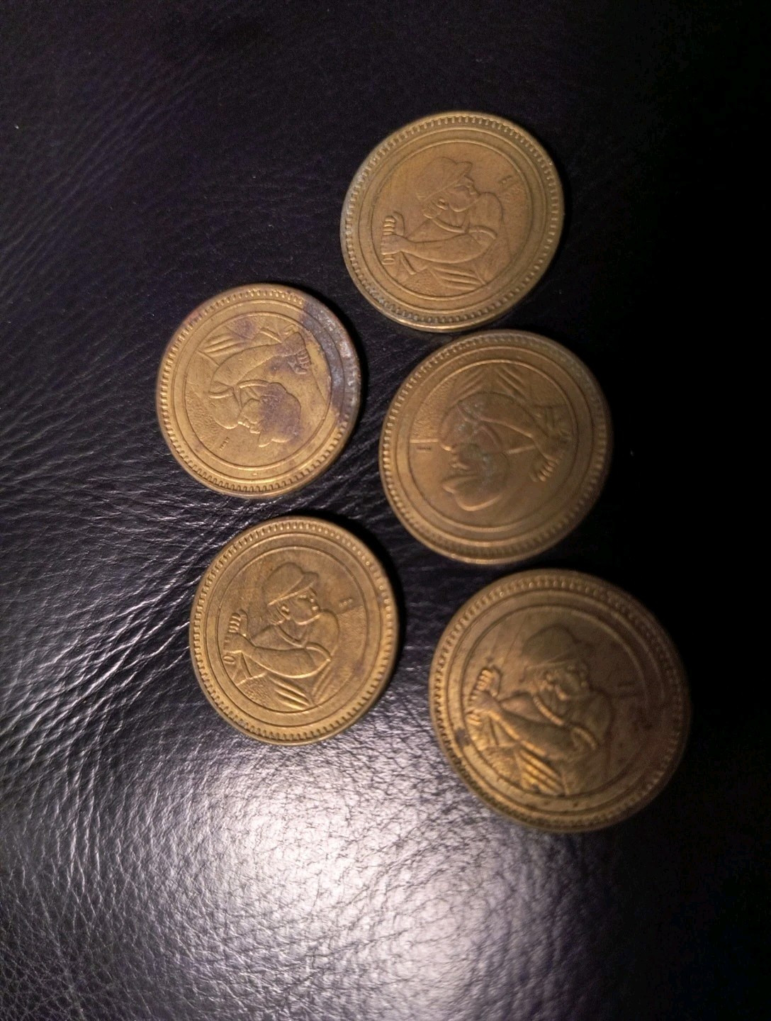 (5) Somerville, Massachusetts MA Good Time Food Drink Fun Baseball Batter Token