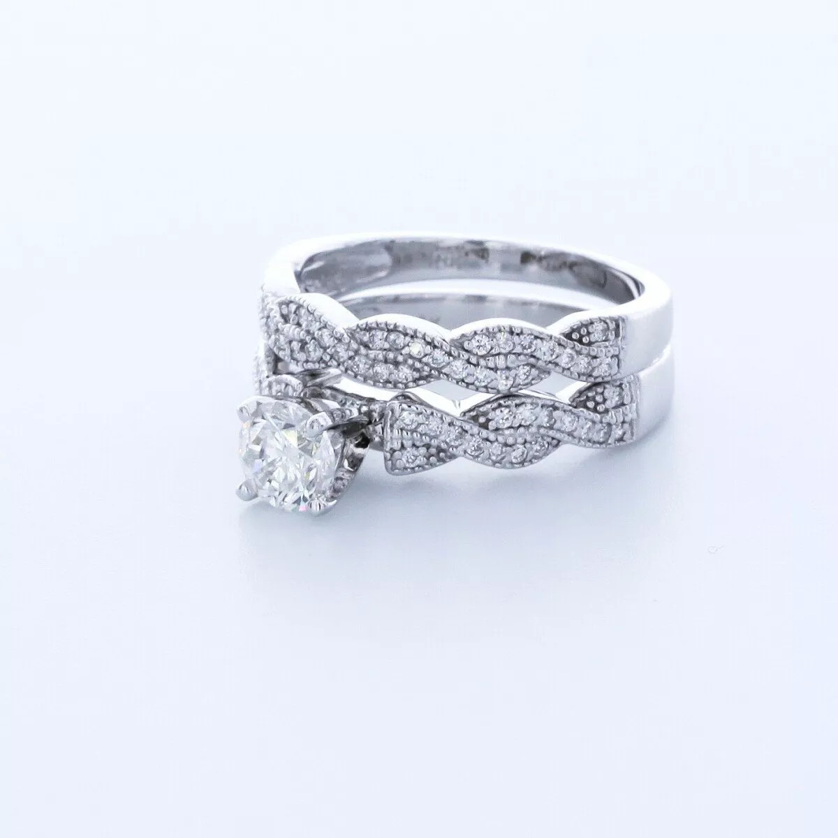 Side Stone Engagement Ring Set 18K Gold 1.64 Carat Round Lab-Grown Diamond D VS1