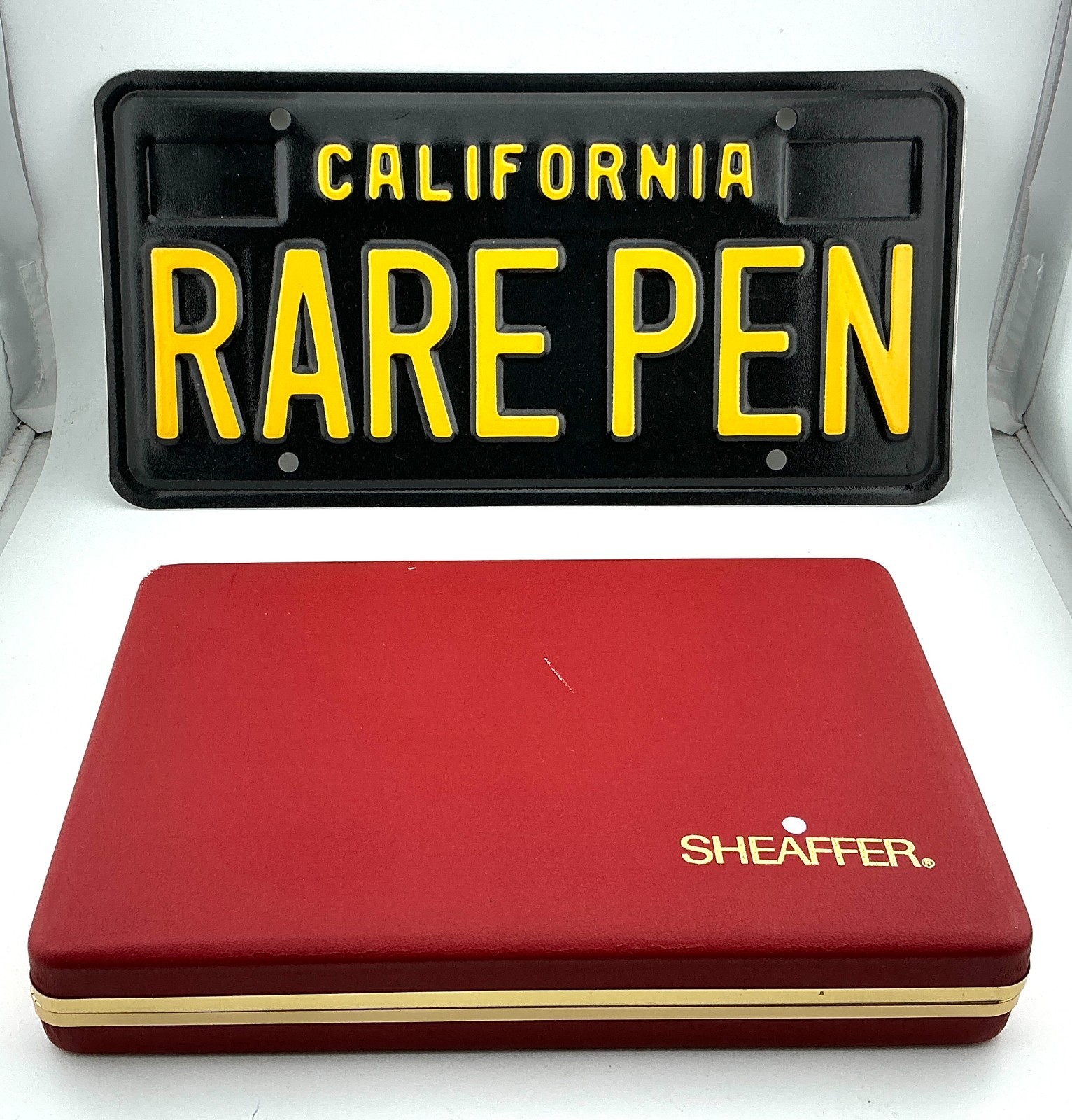 Sheaffer Legacy Fountain Pen DISPLAY CASE for 9 Pens NEW