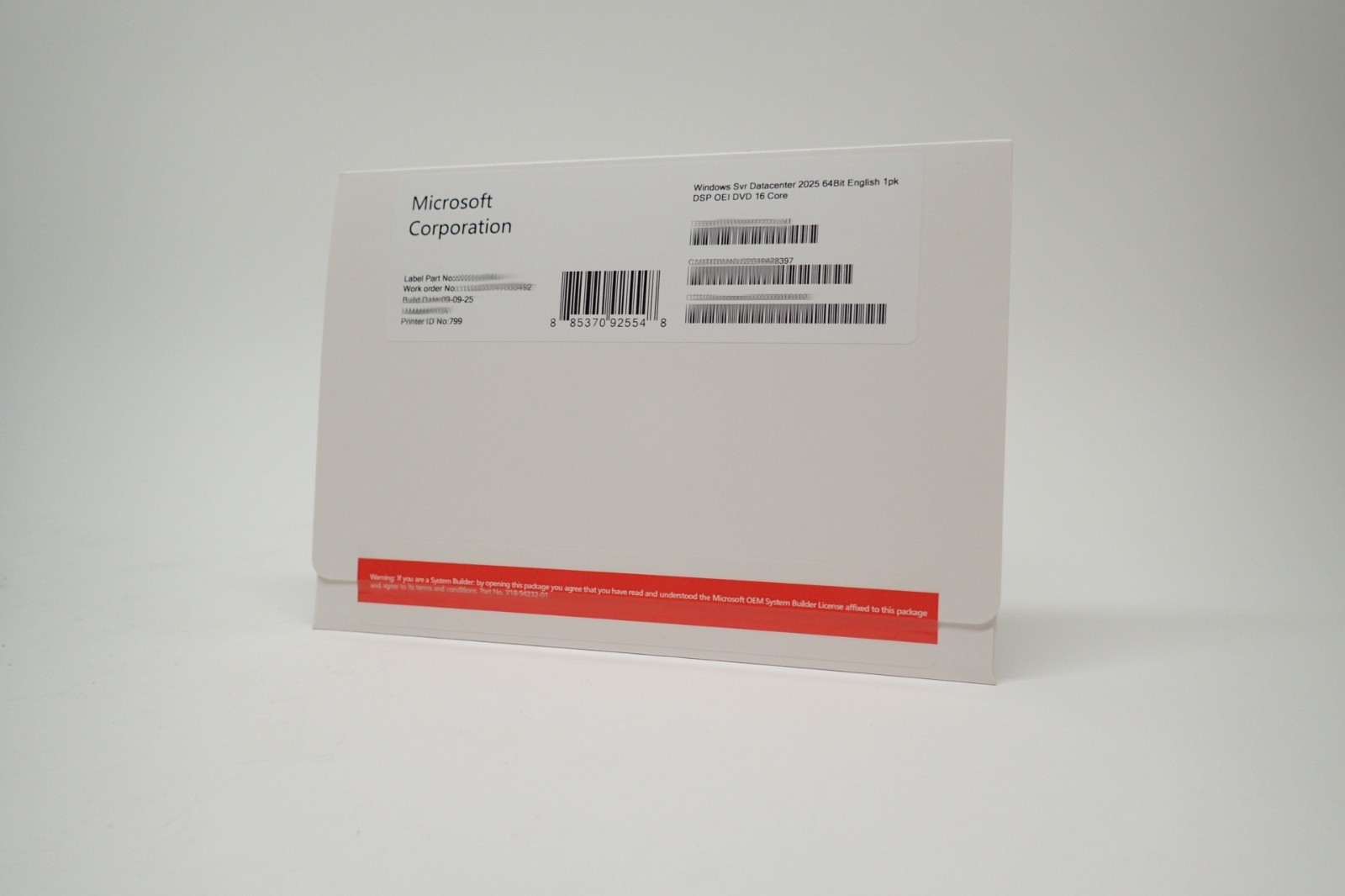 Microsoft Windows Server 2025 Datacenter 16-Core 1PK DVD + KEY Complete Kit